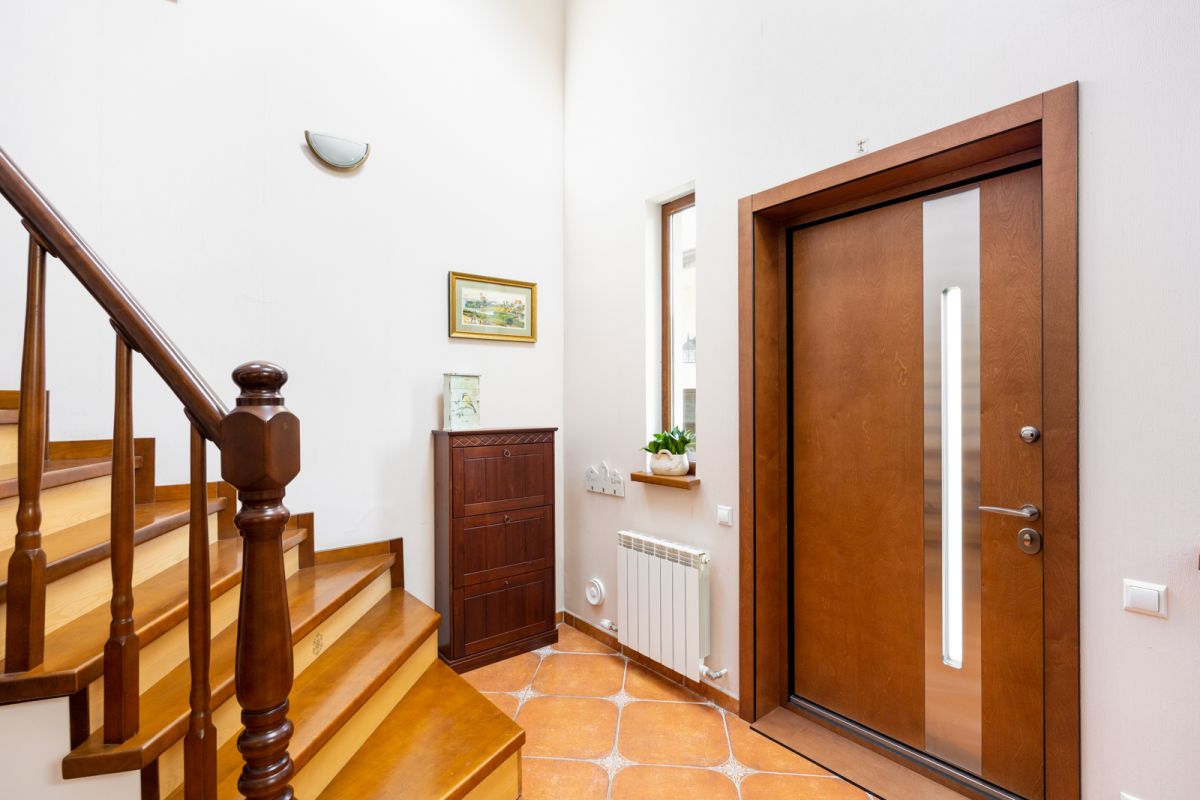 Дом   по адресу Дички