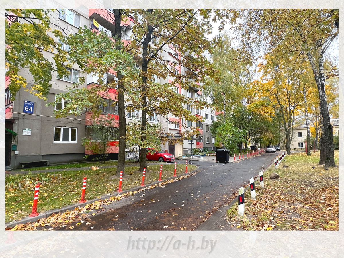 3 комнатная квартира  по адресу Минск, Янки Мавра, 64