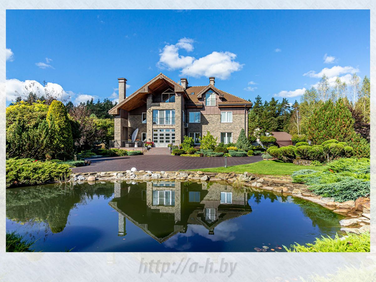 Усадьба   по адресу Лихачи, Улица Весенняя