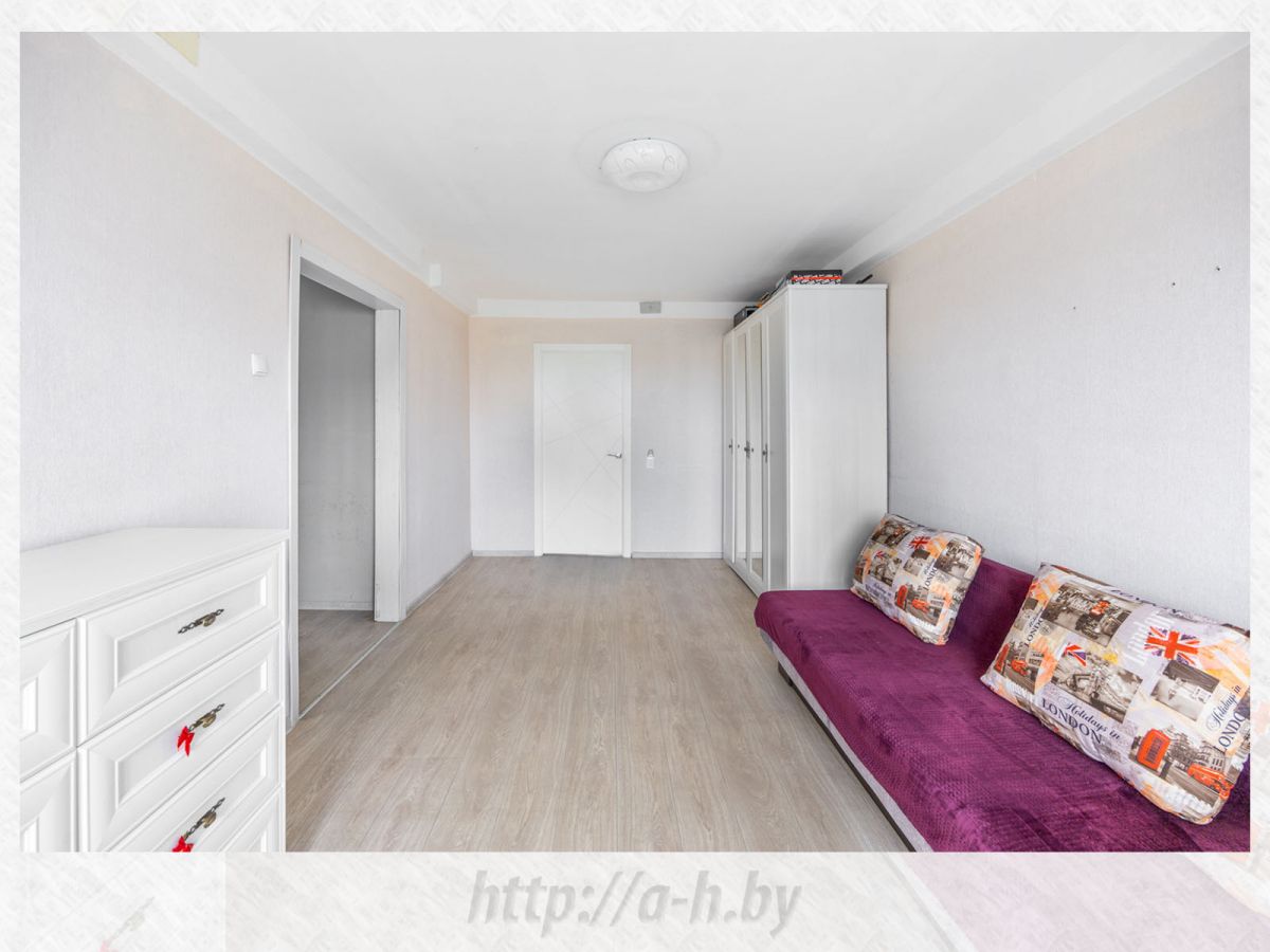 3 комнатная квартира  по адресу Минск, Михася Лынькова, 15