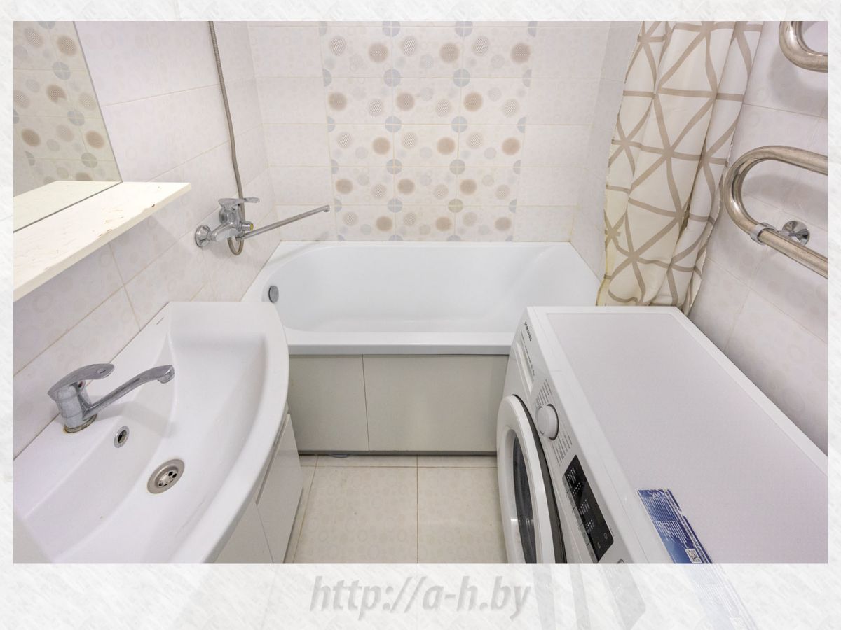 3 комнатная квартира  по адресу Минск, Михася Лынькова, 15