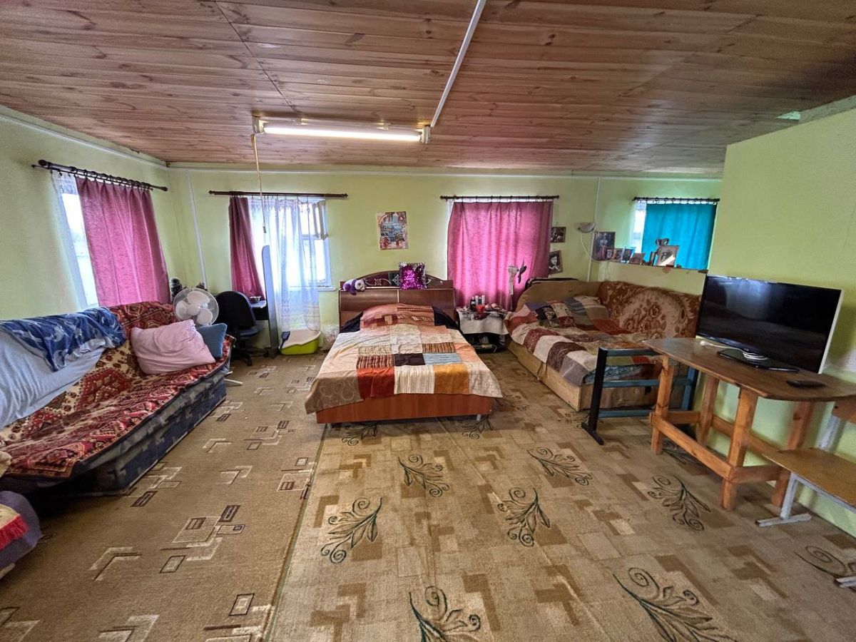 Дом   по адресу Дубовый лог, Улица Дорожная, 4