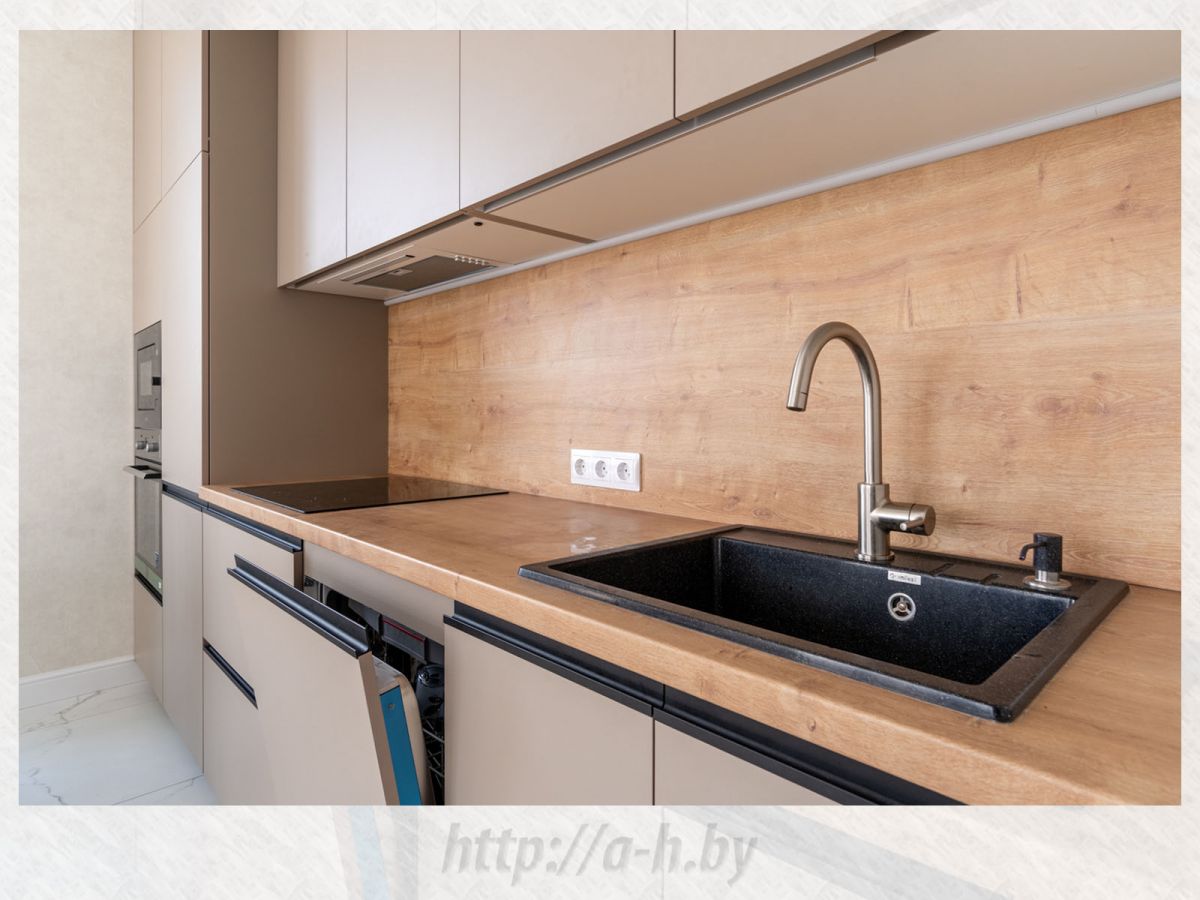 2 комнатная квартира  по адресу Минск, Игоря Лученка, 13