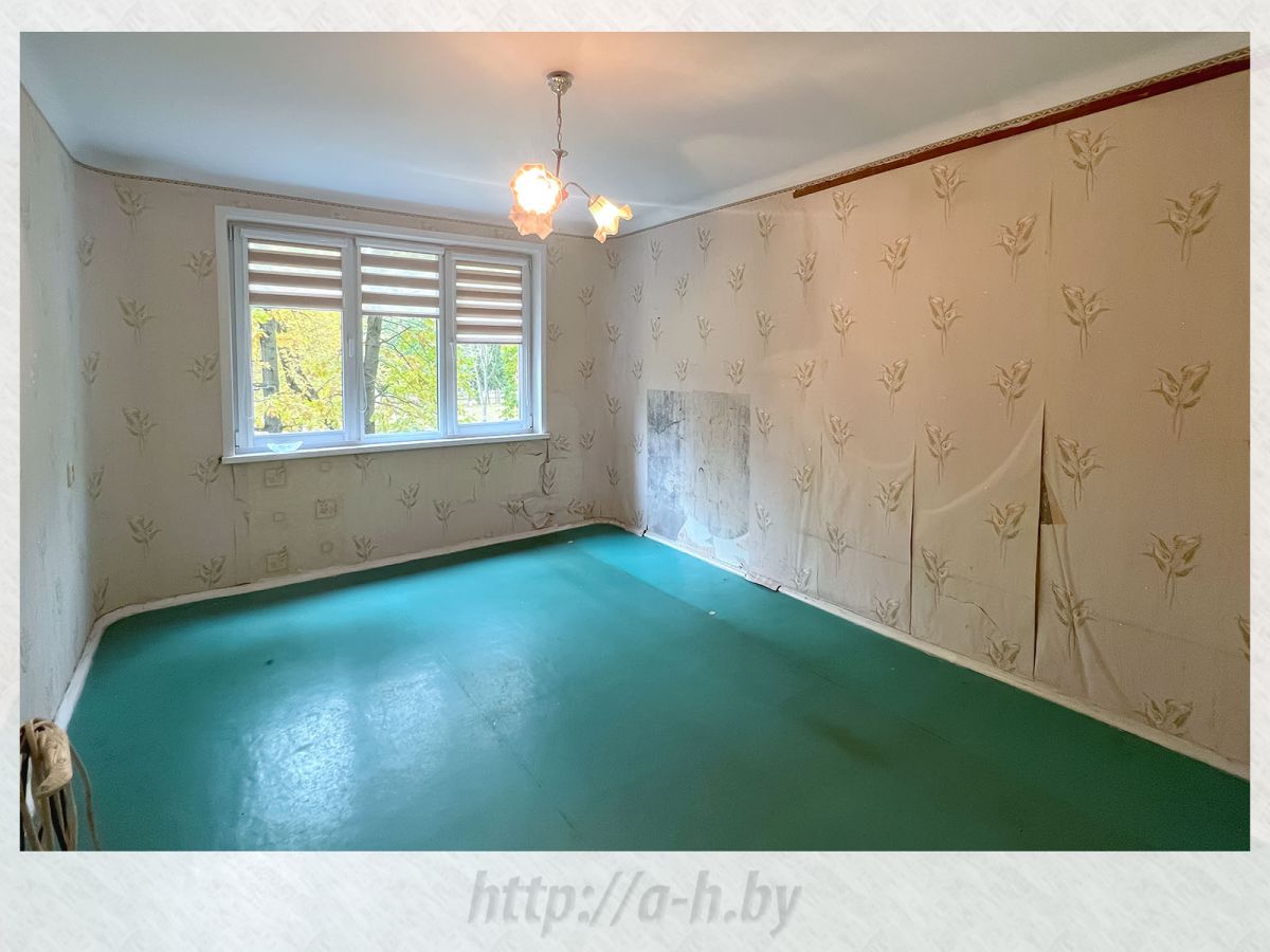 3 комнатная квартира  по адресу Минск, Янки Мавра, 64