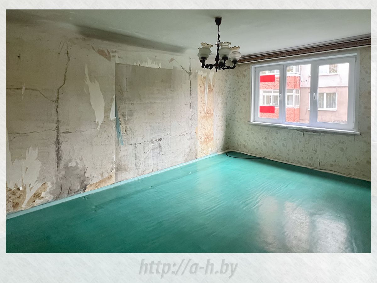 3 комнатная квартира  по адресу Минск, Янки Мавра, 64