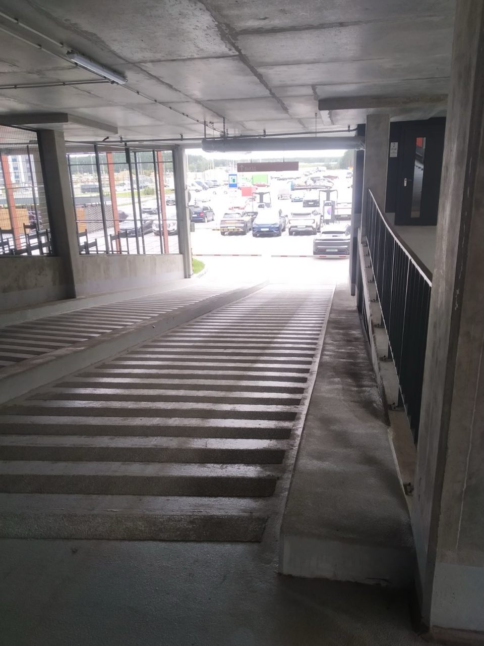 Гараж  по адресу Копище, Улица Камова николая, 7 к.А