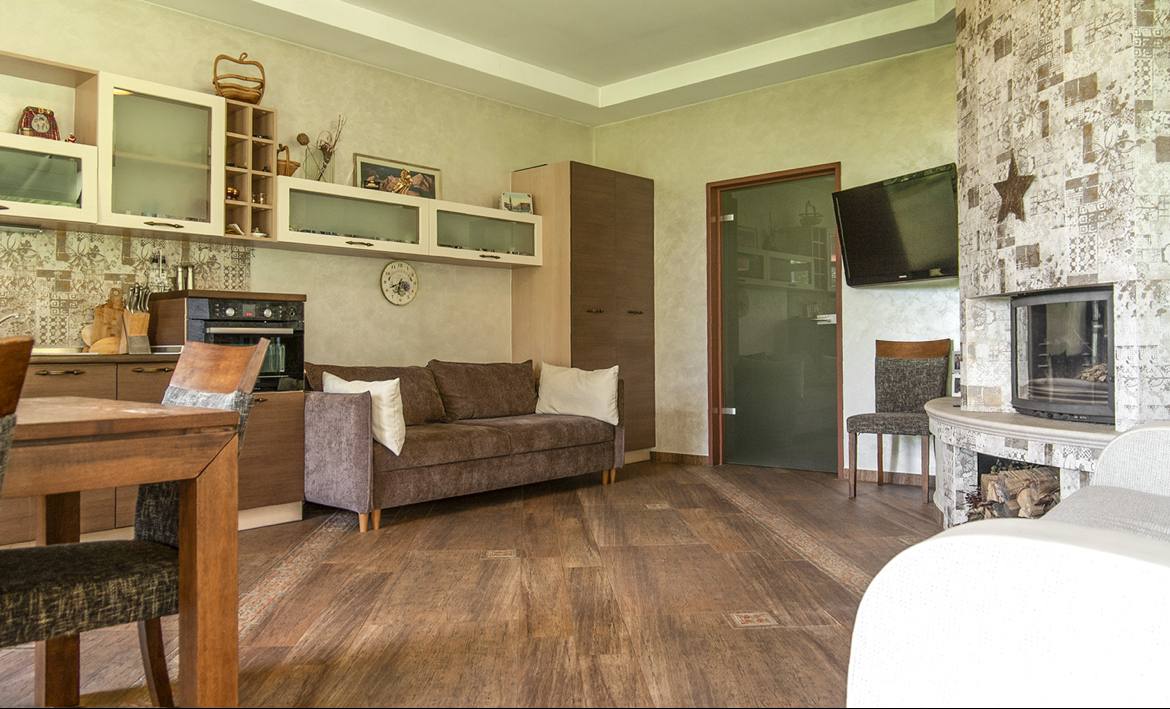 Дом   по адресу Губичи, Улица Нагорная, 4