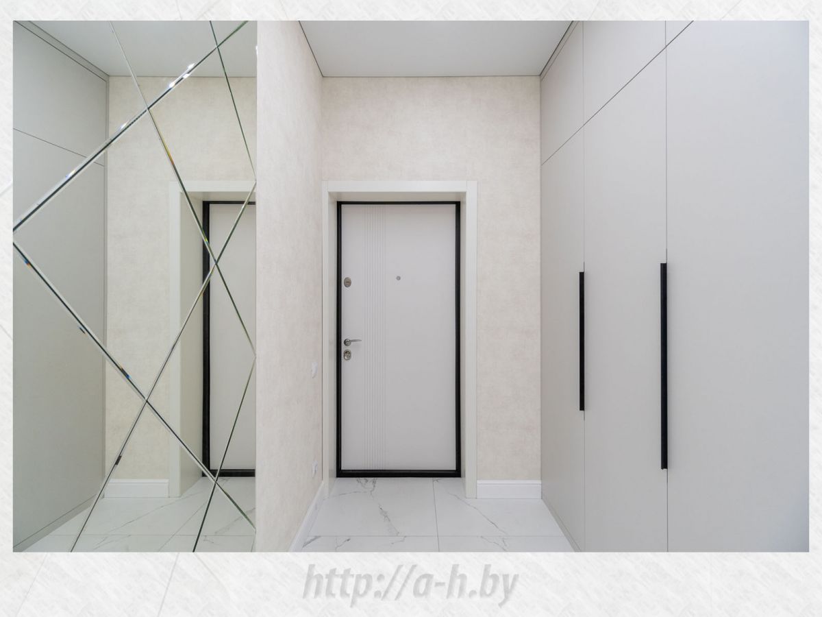 2 комнатная квартира  по адресу Минск, Игоря Лученка, 13