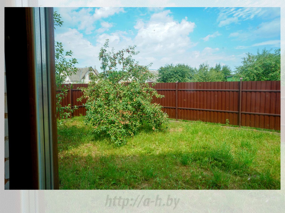 Дом   по адресу Нарочь, Улица Солнечная, 10