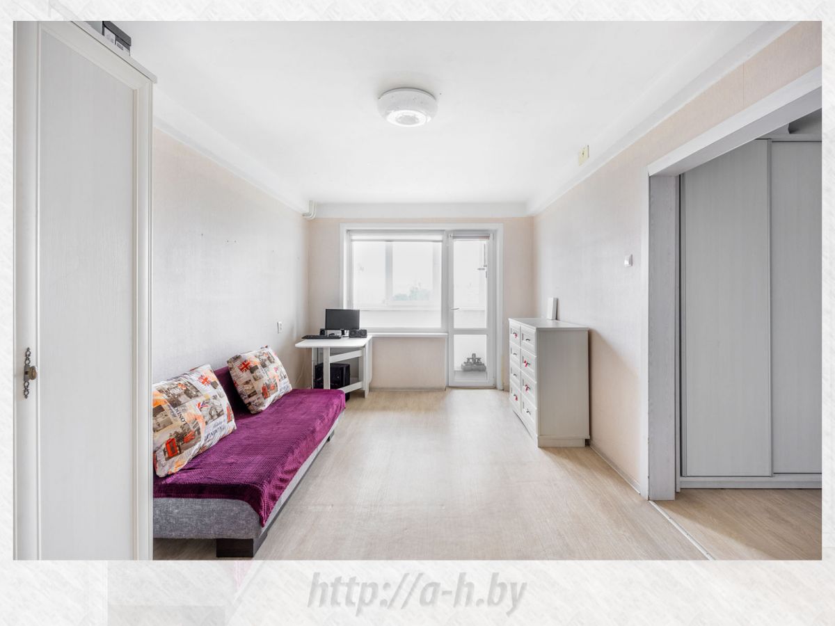 3 комнатная квартира  по адресу Минск, Михася Лынькова, 15