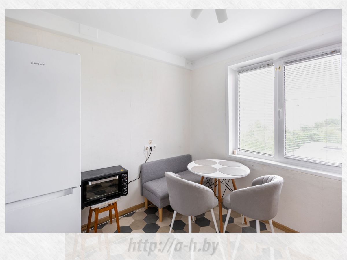 3 комнатная квартира  по адресу Минск, Михася Лынькова, 15