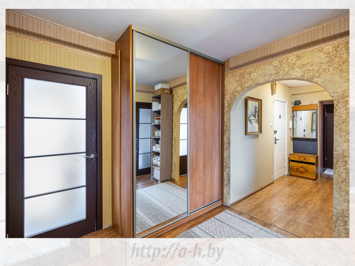 4 комнатная квартира  по адресу Минск, Нестерова ул., 86 к.1