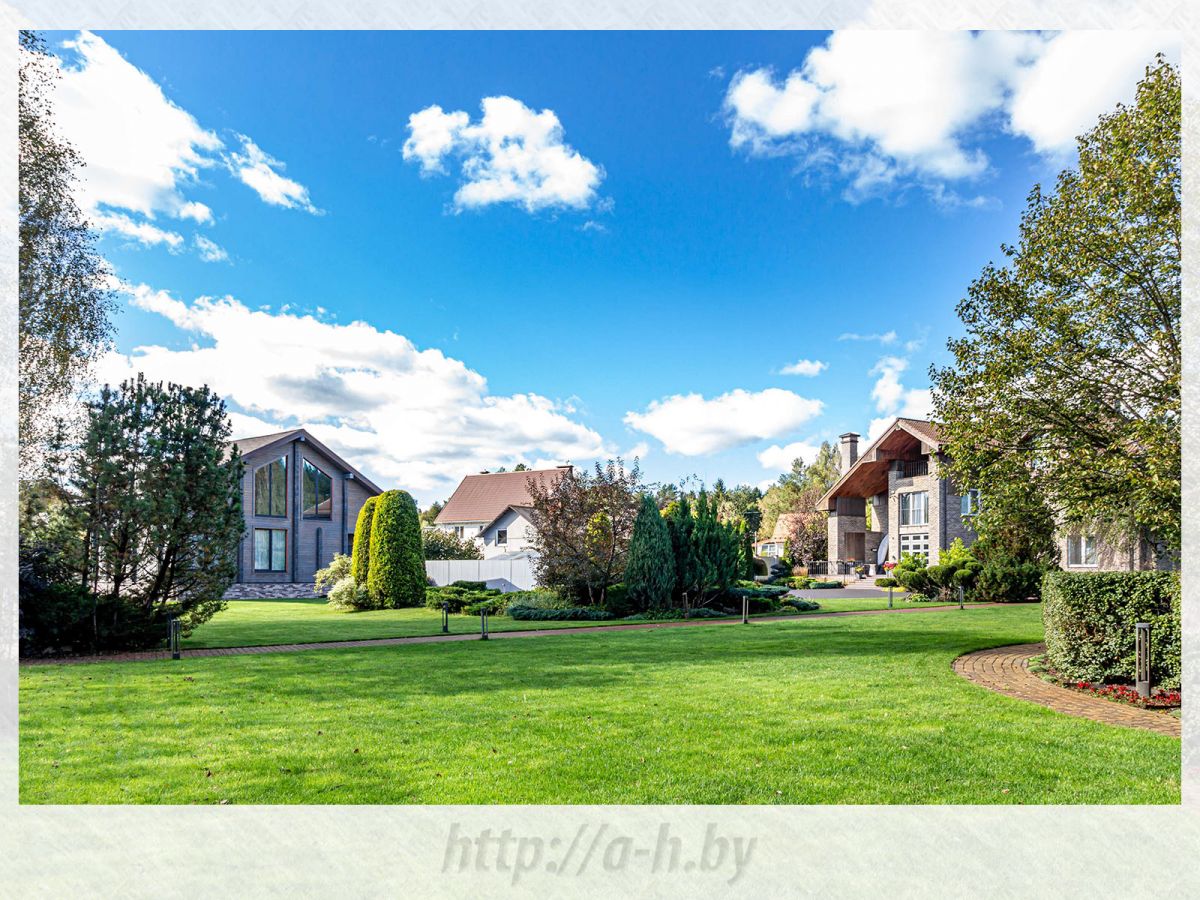 Усадьба   по адресу Лихачи, Улица Весенняя